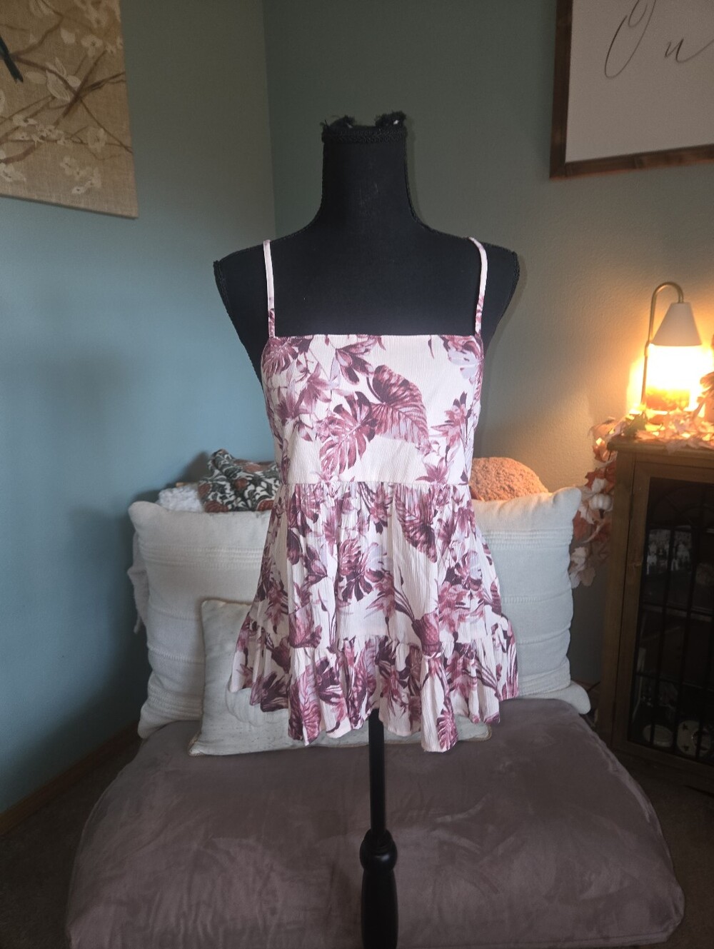 NWOT Banana Republic Pink Floral Ruffle Cami